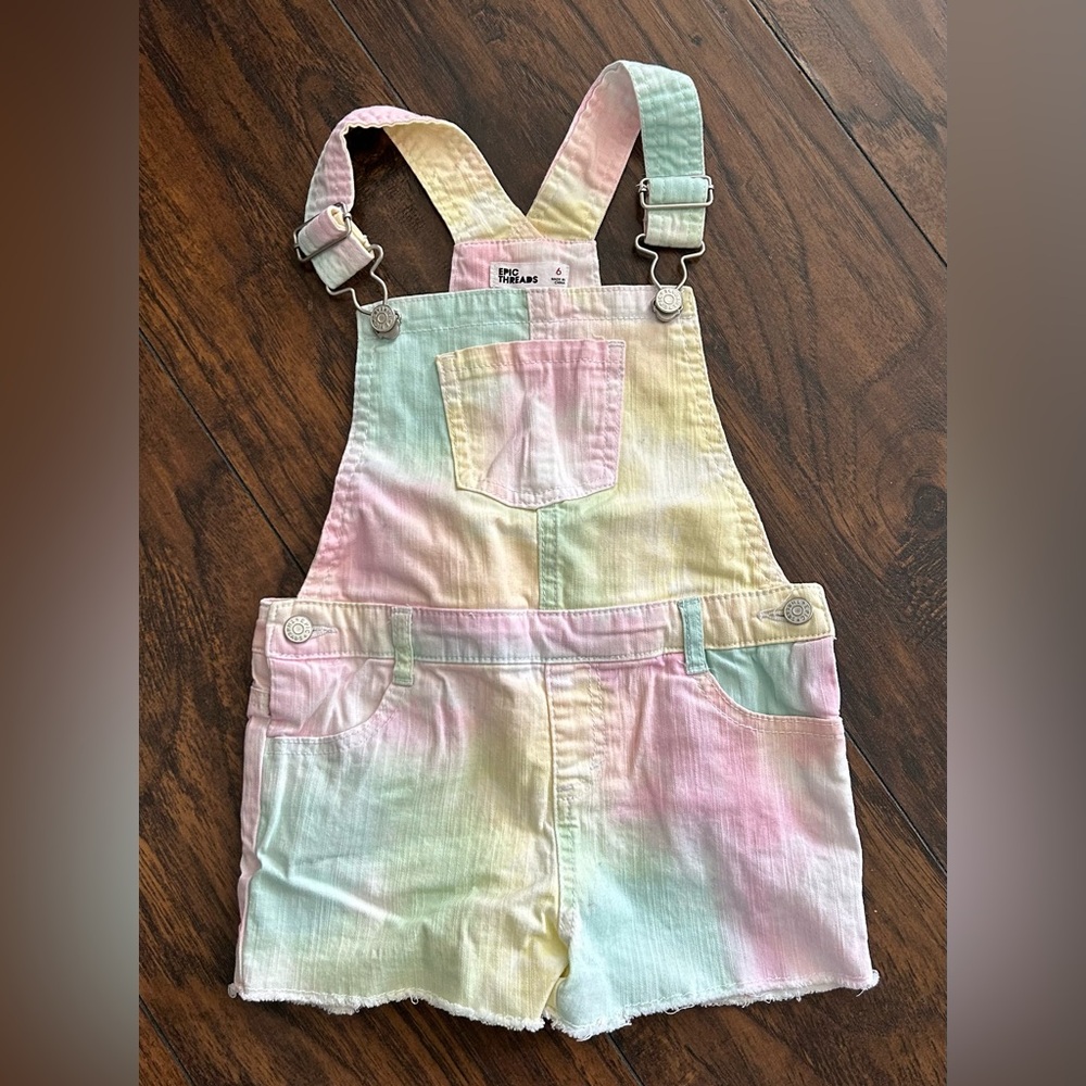 Girl’s Epic Threads Overalls‎ shortalls size 6